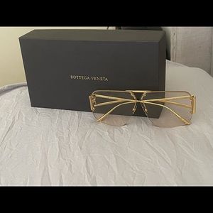Authentic Bottega Veneta Sunglasses BRAND NEW